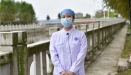 ICU女护师朱倩云支援二院：“有一线希望就要全力以赴！”