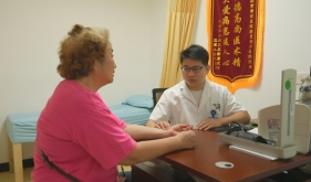 “蒸籠模式”開啟？中醫(yī)三招解鎖夏季養(yǎng)生“通關(guān)秘籍”