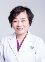 熊小英