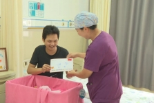 添喜气 中山“国庆宝宝”组团报到